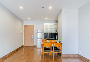 1 Bedroom Serviced Apartment For Rent - Tonle Bassac, Phnom Penh thumbnail