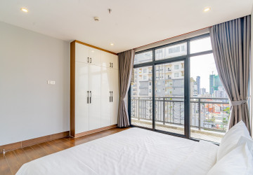 1 Bedroom Serviced Apartment For Rent - Tonle Bassac, Phnom Penh thumbnail