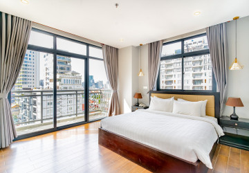 1 Bedroom Serviced Apartment For Rent - Tonle Bassac, Phnom Penh thumbnail