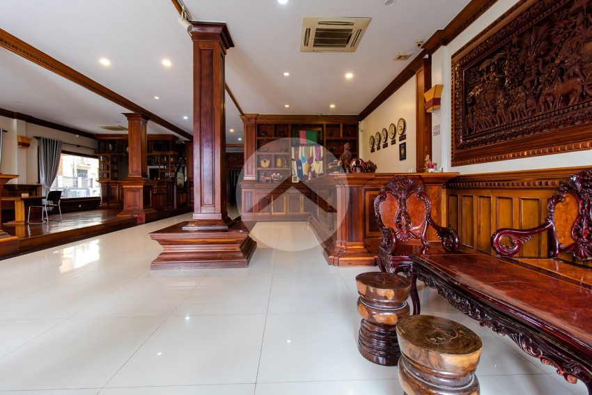 30 Bedroom Hotel For Rent - Sala Kamreuk, Siem Reap