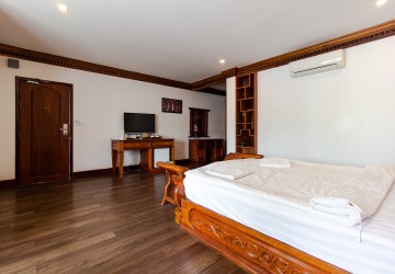 30 Bedroom Hotel For Rent - Sala Kamreuk, Siem Reap thumbnail