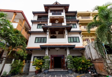 30 Bedroom Hotel For Rent - Sala Kamreuk, Siem Reap thumbnail