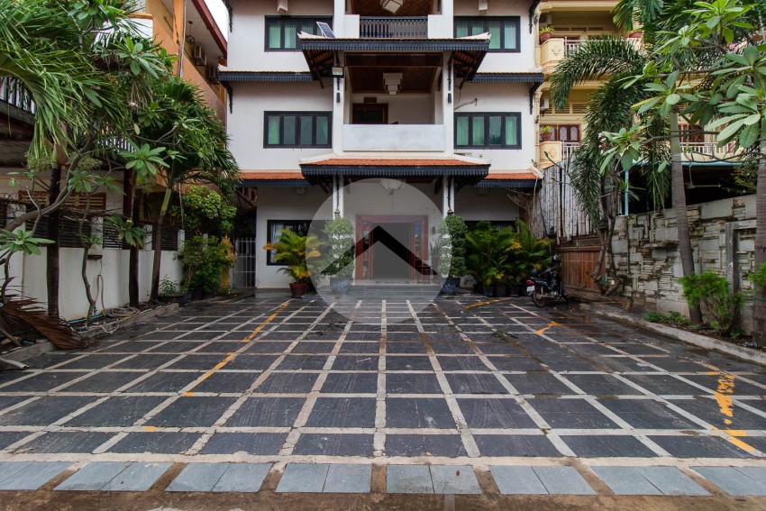 30 Bedroom Hotel For Rent - Sala Kamreuk, Siem Reap