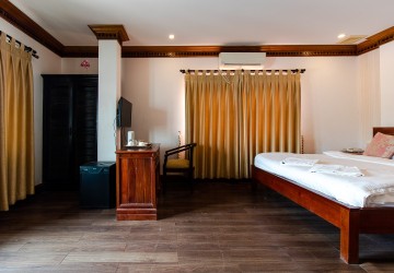 30 Bedroom Hotel For Rent - Sala Kamreuk, Siem Reap thumbnail