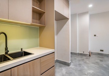 47 Sqm Serviced Studio Apartment For Rent - Boeung Kak 1, Toul Kork, Phnom Penh thumbnail