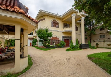 11 Bedroom Villa For Sale - 7 Makara, Phnom Penh thumbnail