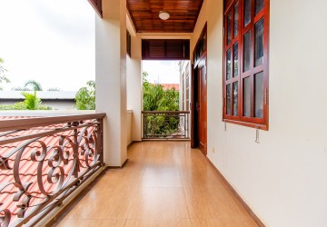 11 Bedroom Commercial Villa For Rent - Slor Kram, Siem Reap thumbnail