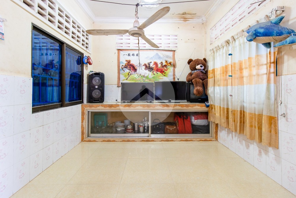 2 Bedroom House For Sale - Svay Dangkum, Siem Reap - Image 2