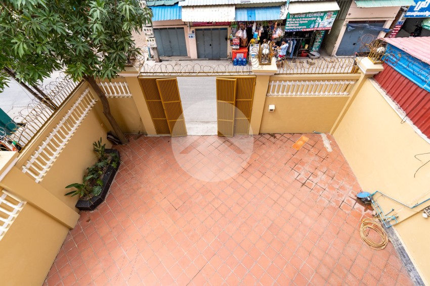 Shophouse and Apartment Building For Sale - Teuk Thla, Sen Sok, Phnom Penh