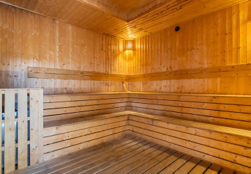 2 Bedroom Serviced Apartment For Rent - Boeung Trabek, Phnom Penh thumbnail