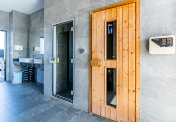 2 Bedroom Serviced Apartment For Rent - Boeung Trabek, Phnom Penh thumbnail