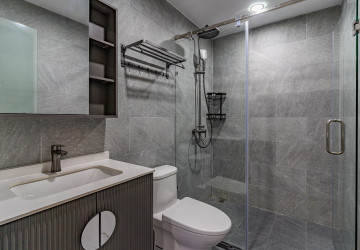 2 Bedroom Serviced Apartment For Rent - Boeung Trabek, Phnom Penh thumbnail