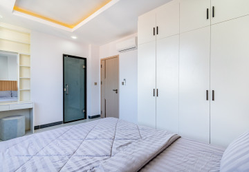 2 Bedroom Serviced Apartment For Rent - Boeung Trabek, Phnom Penh thumbnail