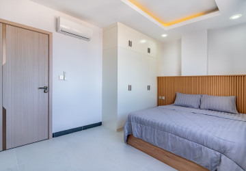 2 Bedroom Serviced Apartment For Rent - Boeung Trabek, Phnom Penh thumbnail