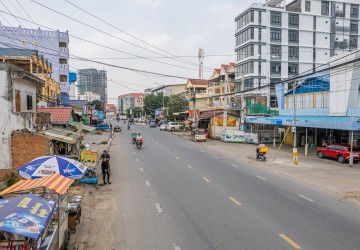 646 Sqm Commercial Land For Rent - Boeung Kak 2, Toul Kork, Phnom Penh thumbnail