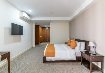 2 Bedroom Serviced Apartment For Rent - Wat Phnom, Phnom Penh thumbnail