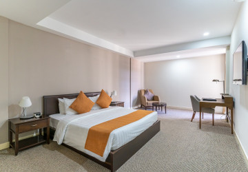 2 Bedroom Serviced Apartment For Rent - Wat Phnom, Phnom Penh thumbnail