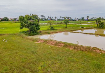 13 Hectare Land For Sale- Kampong Speu Province thumbnail