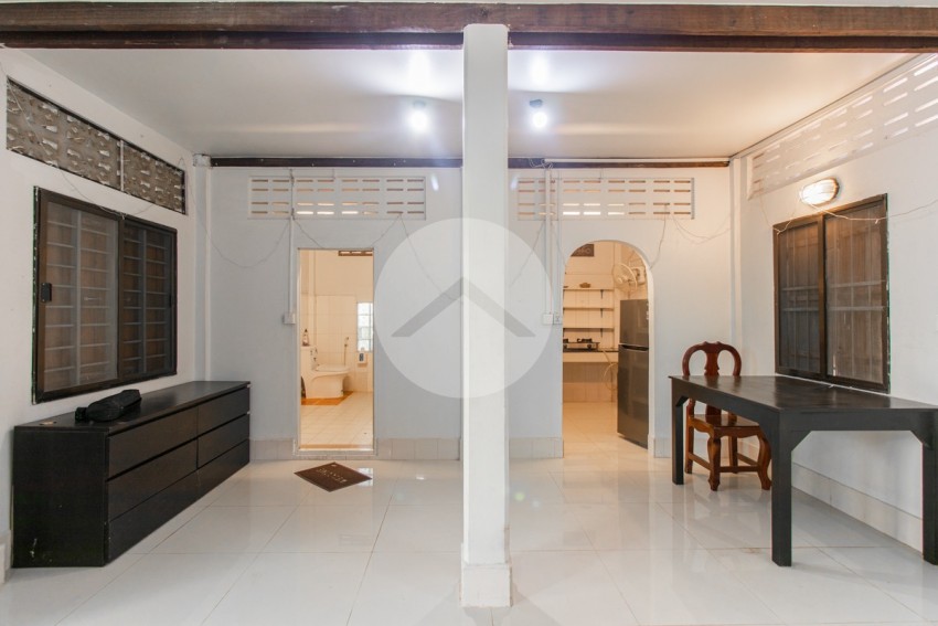 3 Bedroom Wooden House For Rent - Sala Kamreuk, Siem Reap