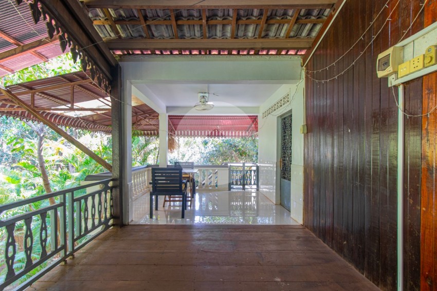 3 Bedroom Wooden House For Rent - Sala Kamreuk, Siem Reap