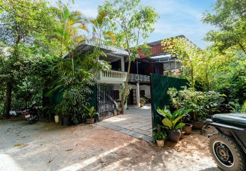 3 Bedroom Wooden House For Rent - Sala Kamreuk, Siem Reap thumbnail