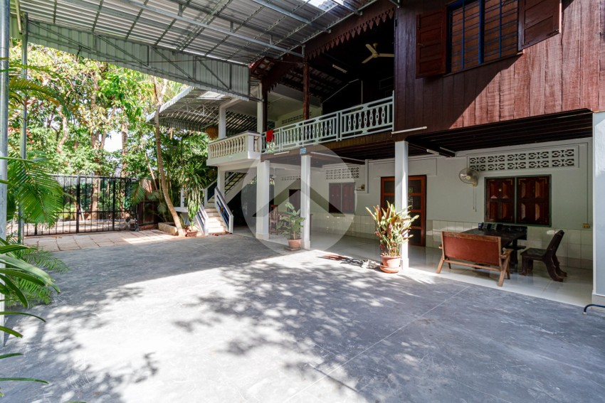 3 Bedroom Wooden House For Rent - Sala Kamreuk, Siem Reap