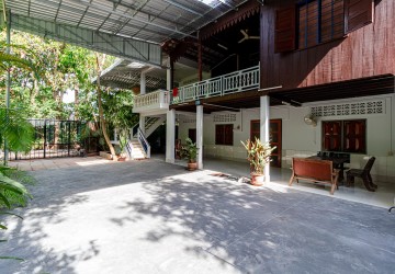 3 Bedroom Wooden House For Rent - Sala Kamreuk, Siem Reap thumbnail