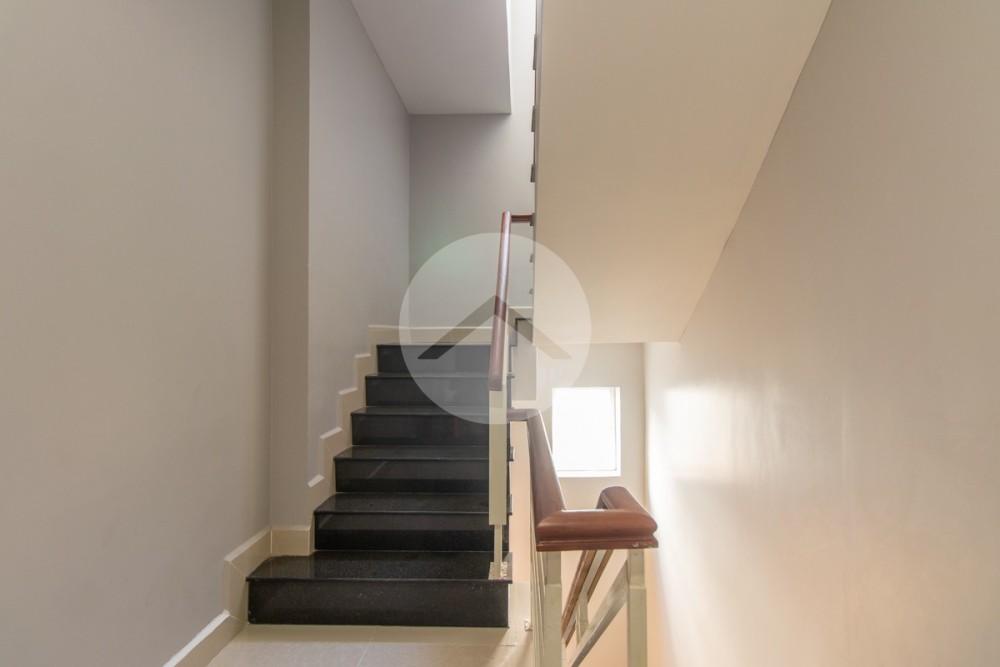 3 Bedroom House For Sale - Svay Dangkum, Siem Reap - Image 15