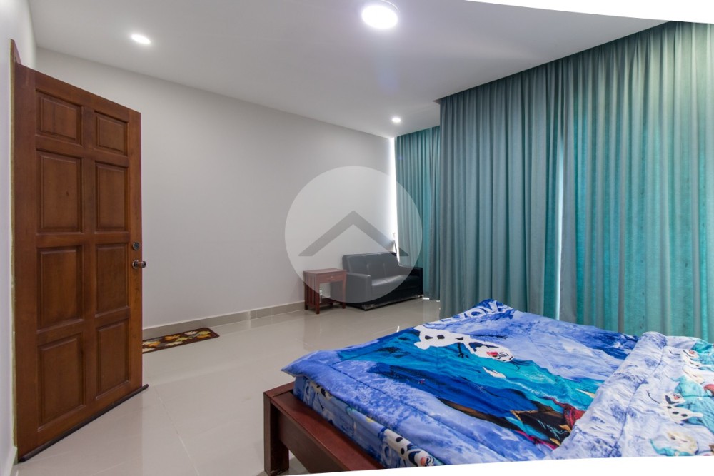 3 Bedroom House For Sale - Svay Dangkum, Siem Reap - Image 10
