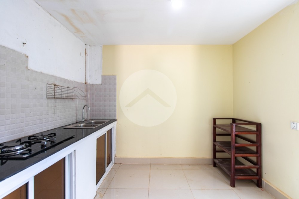 3 Bedroom House For Sale - Svay Dangkum, Siem Reap - Image 5