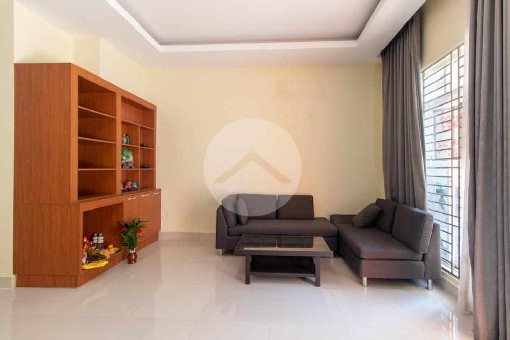 3 Bedroom House For Sale - Svay Dangkum, Siem Reap - Image 4