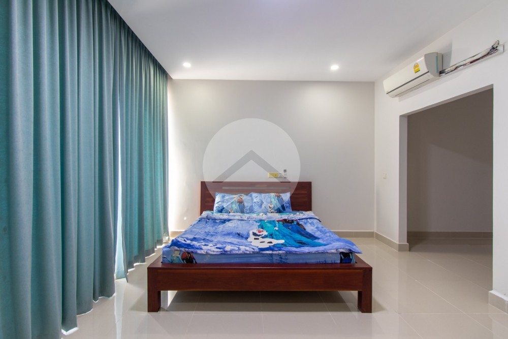 3 Bedroom House For Sale - Svay Dangkum, Siem Reap - Image 9