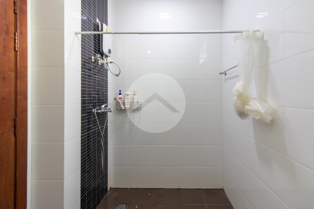 3 Bedroom House For Sale - Svay Dangkum, Siem Reap - Image 13