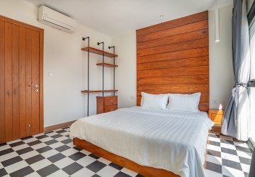 2 Bedroom Duplex Serviced Apartment For Rent - BKK1, Phnom Penh thumbnail