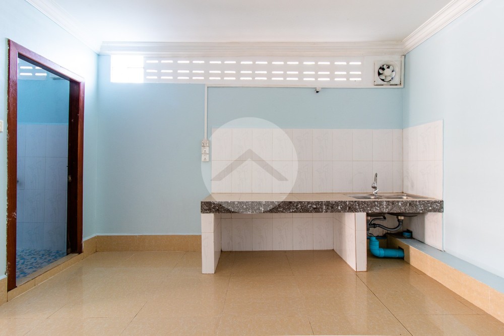 60 Sqm Commercial Space For Rent - Wat Damnak, Sala Kamreuk, Siem Reap - Image 5