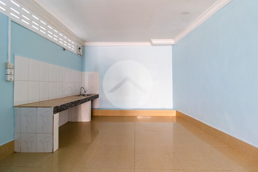 60 Sqm Commercial Space For Rent - Wat Damnak, Sala Kamreuk, Siem Reap - Image 4