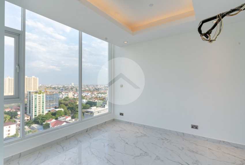 2 Bedroom Condo For Sale - J Tower 2, BKK1, Phnom Penh
