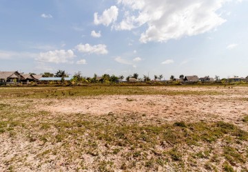 4,000 Sqm Residential Land For Sale - Krabei Riel, Siem Reap thumbnail