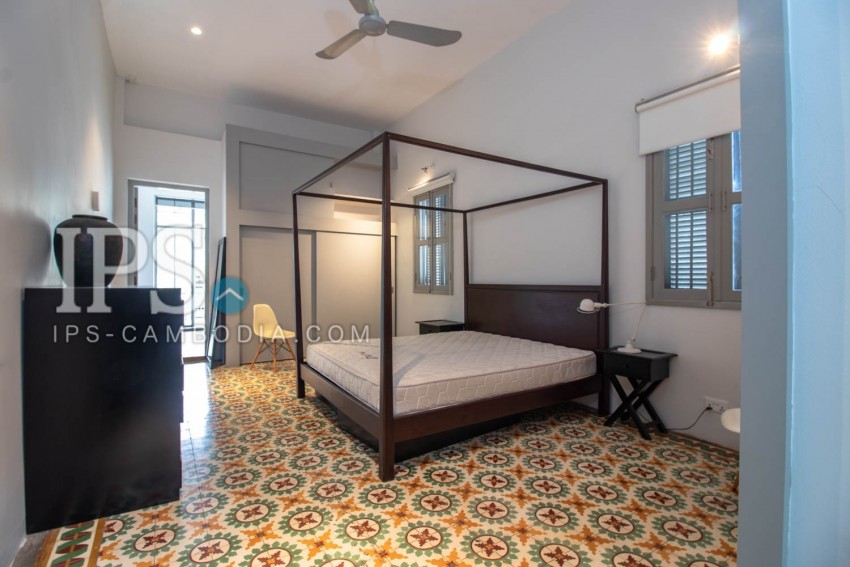 3 Bedroom Renovated Apartment For Sale - Phsar Kandal 1, Phnom Penh
