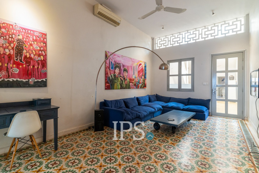 Renovated 3 Bedroom Apartment For Sale - Phsar Kandal 1, Phnom Penh