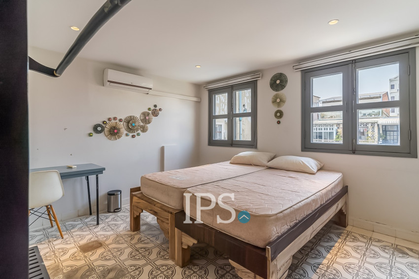 Renovated 3 Bedroom Apartment For Sale - Phsar Kandal 1, Phnom Penh