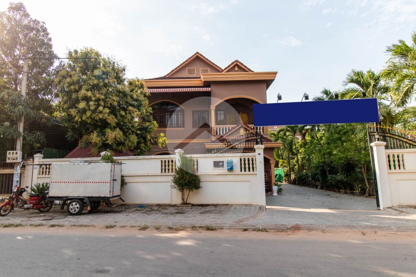 7 Bedroom House For Sale - Svay Dangkum, Siem Reap