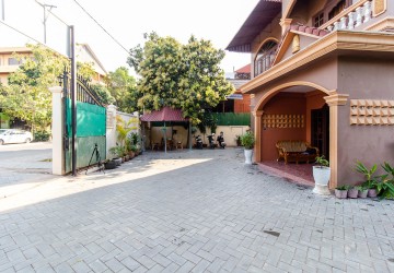 7 Bedroom House For Sale - Svay Dangkum, Siem Reap thumbnail