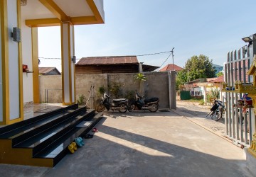 5 Bedroom Villa For Sale - Svay Dangkum, Siem Reap thumbnail