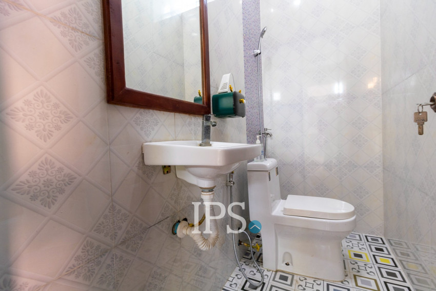 4 Bedroom House For Sale - Svay Dangkum, Siem Reap