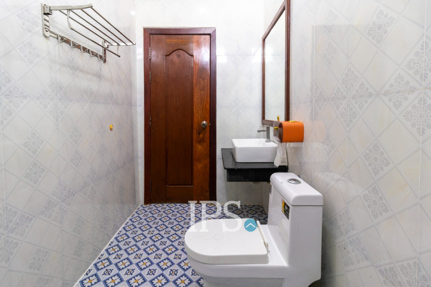 4 Bedroom House For Sale - Svay Dangkum, Siem Reap