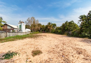 1,600 Sqm Residential Land For Sale - Sala Kamreuk, Siem Reap thumbnail