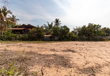 1,600 Sqm Residential Land For Sale - Sala Kamreuk, Siem Reap thumbnail