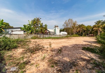 1,600 Sqm Residential Land For Sale - Sala Kamreuk, Siem Reap thumbnail