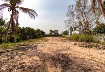 1,600 Sqm Residential Land For Sale - Sala Kamreuk, Siem Reap thumbnail